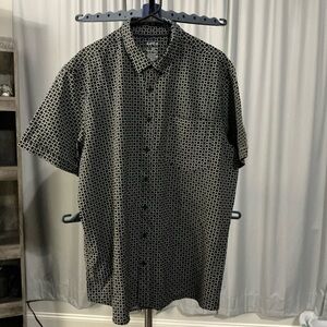 APT. 9 Premier Flex Performance Men's Black Patterned Shirt